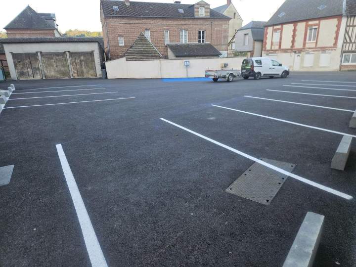Réalisation d’enrobés routiers Lisieux