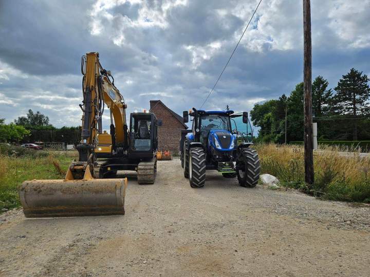 Location de matériel BTP avec chauffeur Lisieux